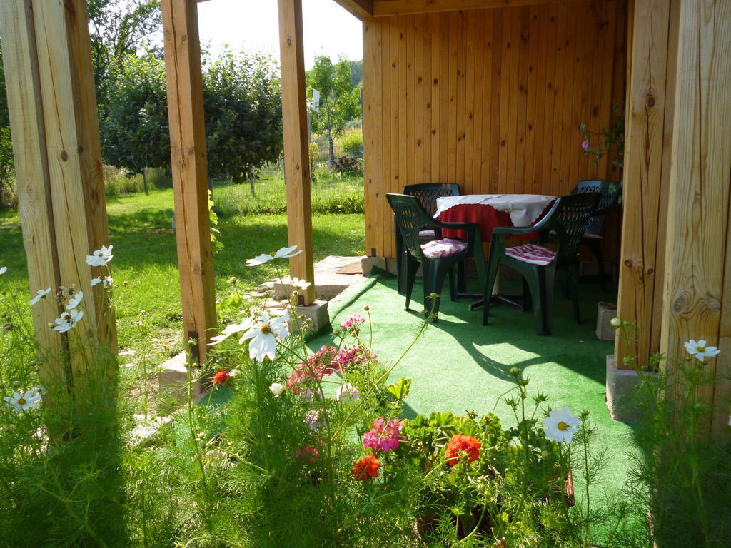 Villa Jun Guest House Belogradchik Esterno foto