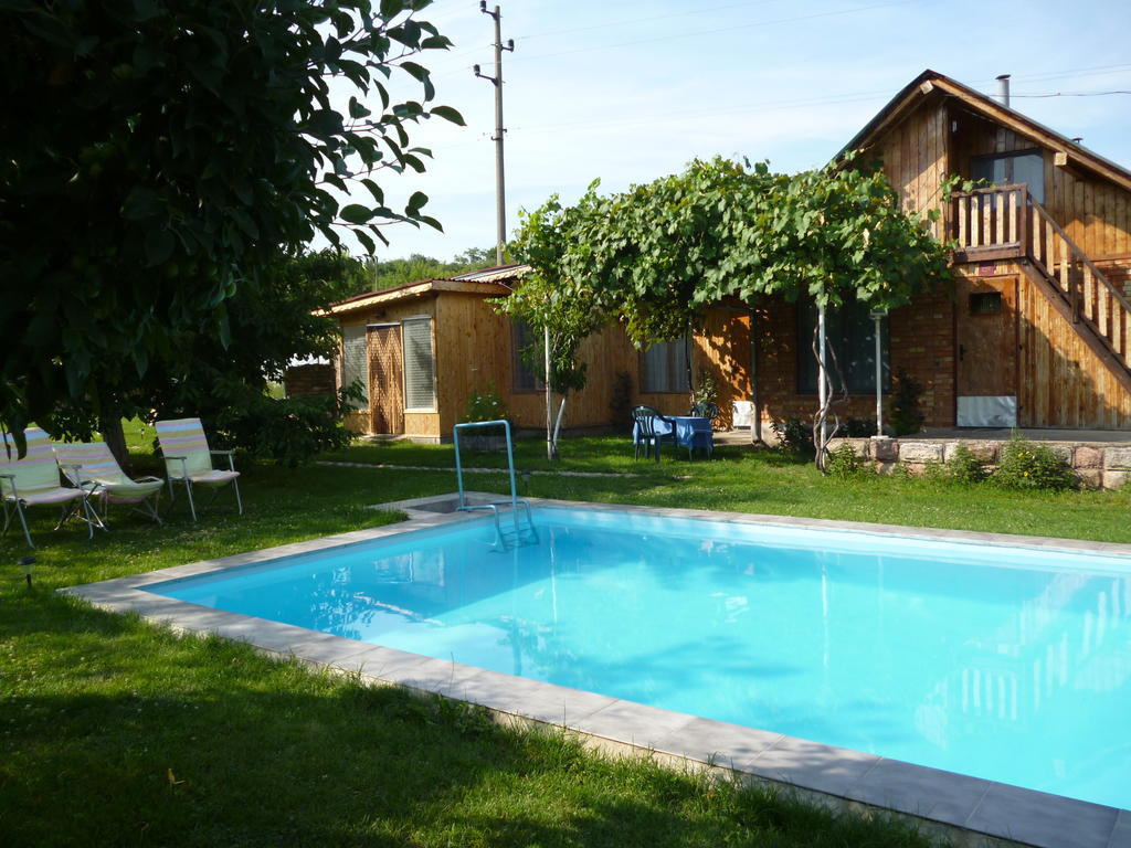 Villa Jun Guest House Belogradchik Esterno foto