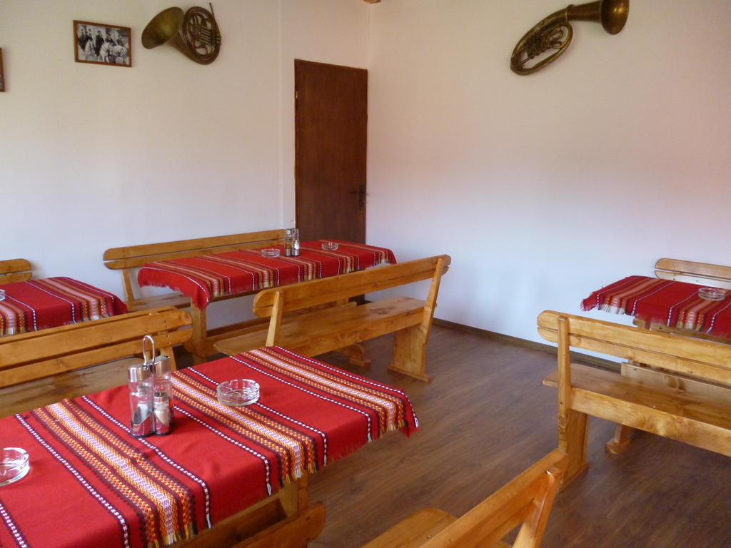 Villa Jun Guest House Belogradchik Esterno foto
