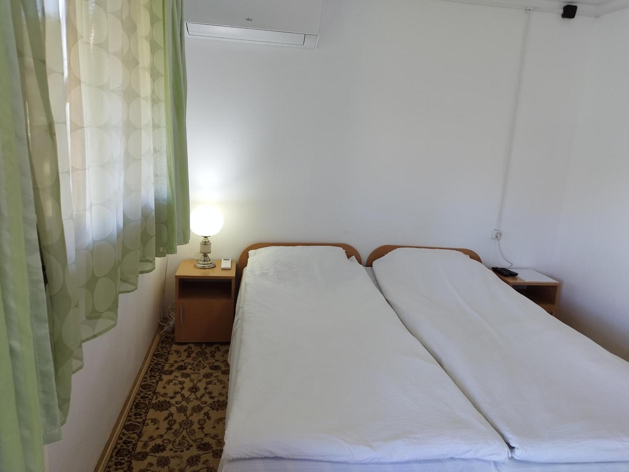 Villa Jun Guest House Belogradchik Esterno foto
