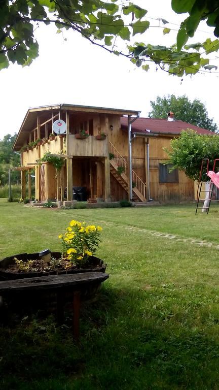 Villa Jun Guest House Belogradchik Esterno foto